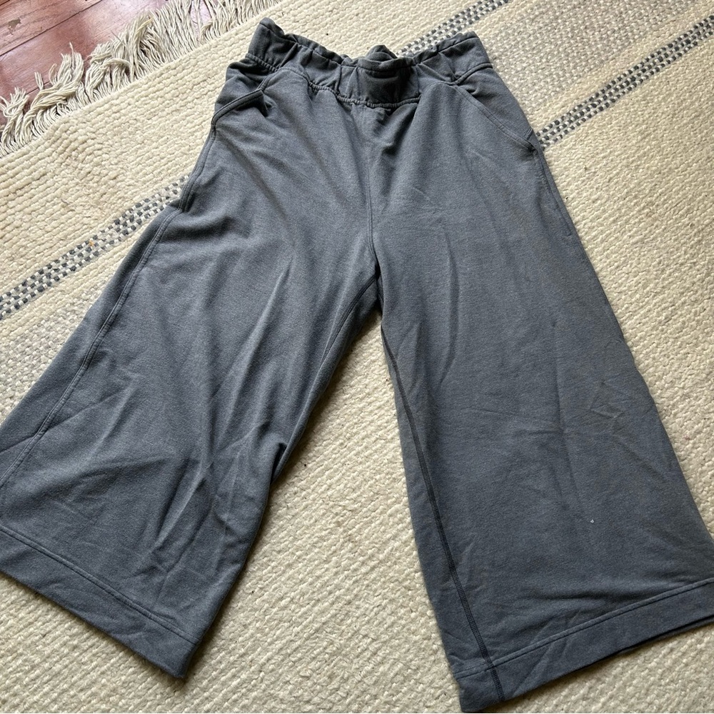 Lululemon Grey Wide Leg Capri Pants